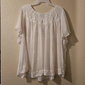 Torrid White Lace Embroidered Flowy Blouse Size 3